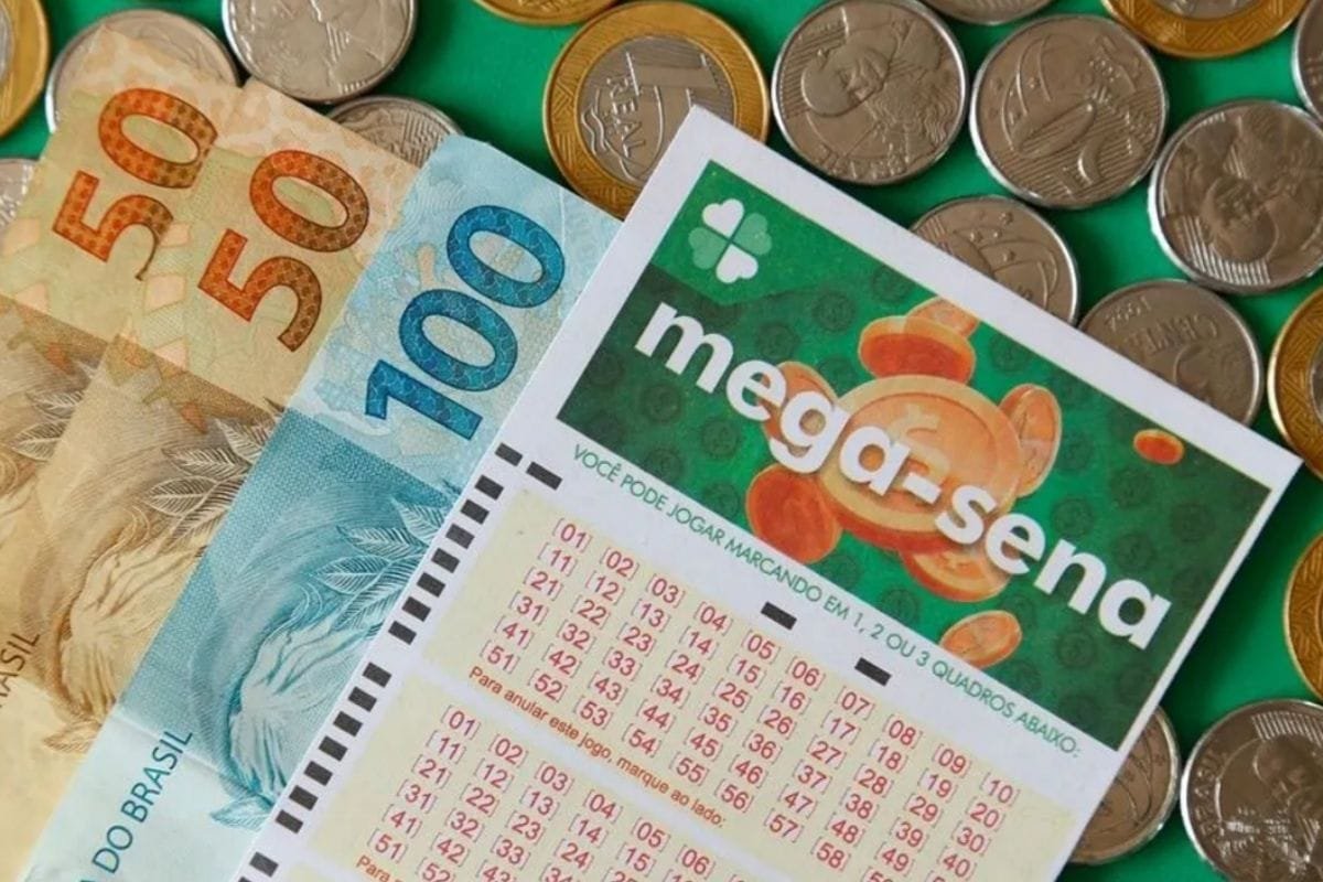 Mega-Sena pode pagar prêmio acumulado de R$ 30 milhões no concurso 3.032 desta quinta-feira - Imagem do artigo
