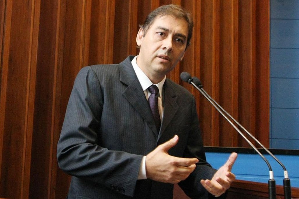 Justiça encerra ação por homicídio contra o ex-prefeito Alcides Bernal após seu falecimento - Imagem do artigo