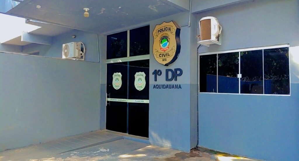 Mulher é presa em flagrante por agredir filhote em Aquidauana