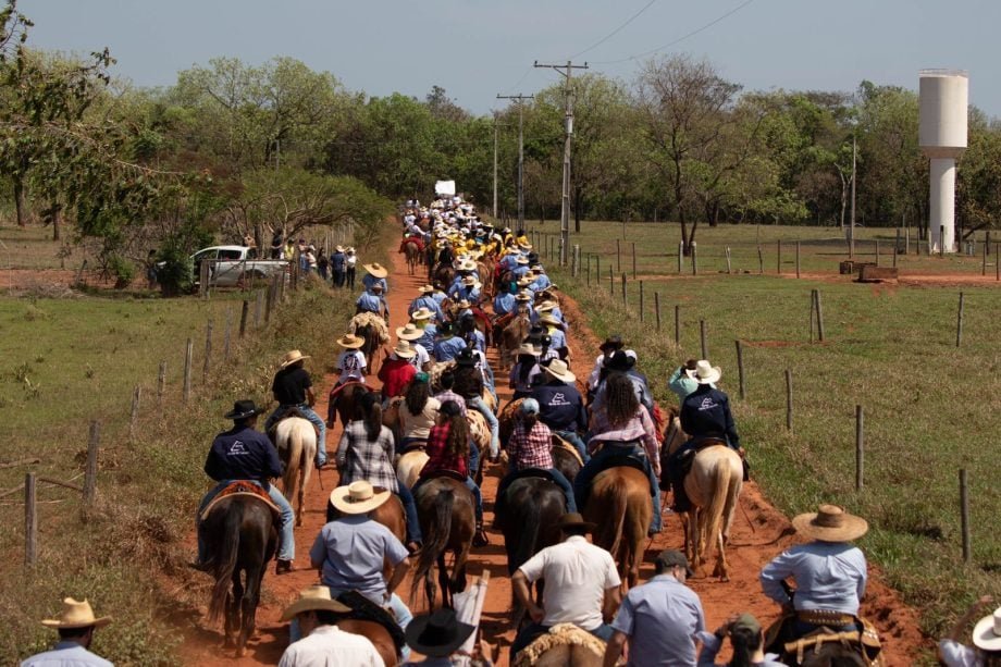19ª Cavalgada do Arapuá movimenta Três Lagoas com shows e comitivas em outubro