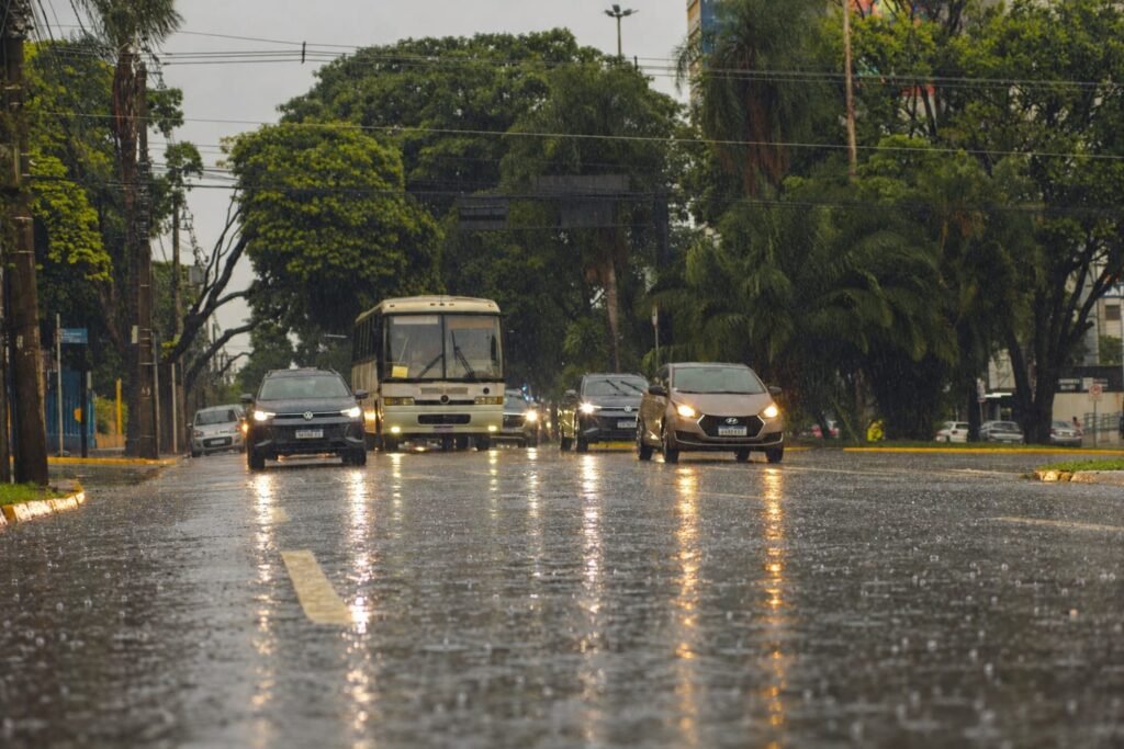 Campo Grande sob alerta laranja para tempestades neste fim de semana