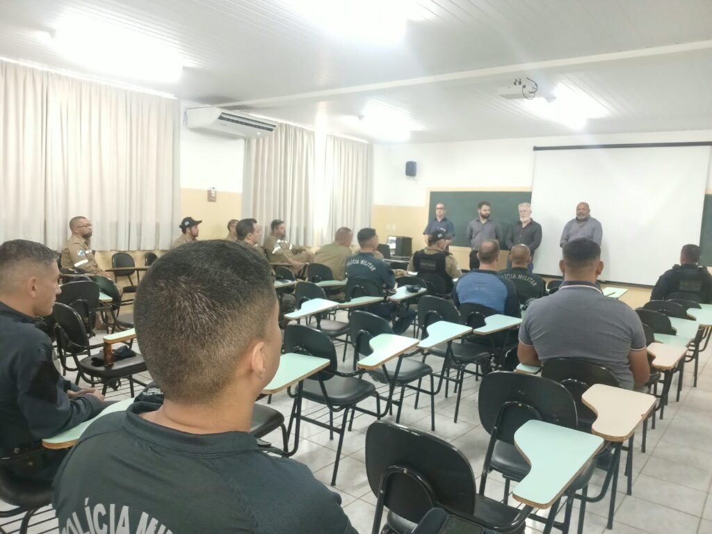 Agentes de trânsito de Três Lagoas concluem curso de atualização obrigatória
