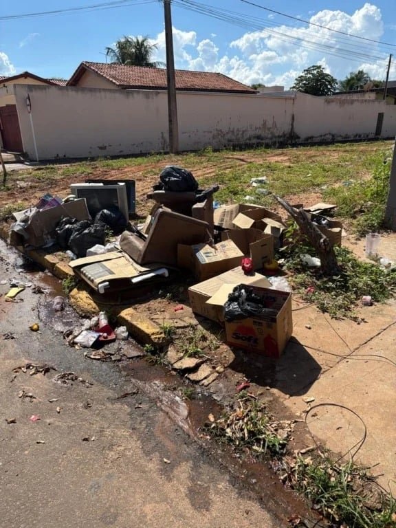 Prefeitura de Três Lagoas aplica 23 multas por sujeira e obras irregulares