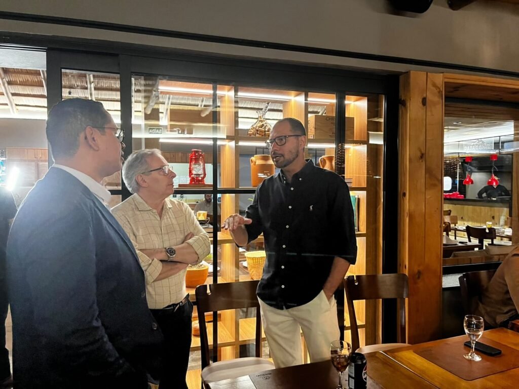 Confraria da Carne celebra 4ª edição em Dourados e selo de segurança do Vermelho Grill